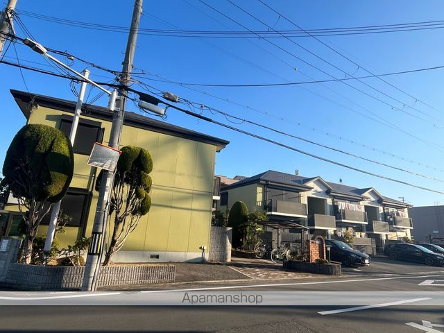 フォーレス新金岡の外観写真