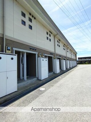 レオネクスト伊吹Ⅱ[1K/28.02m2]のエントランス