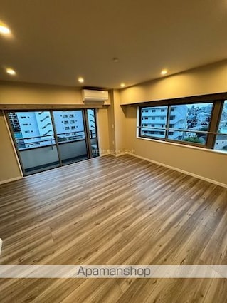 東京都目黒区駒場３丁目[3LDK/109.57m2]の内装2