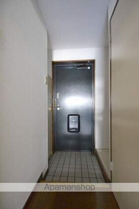 メルクマール宇品[1R/19.68m2]の玄関