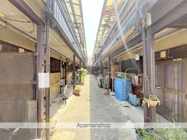若松荘の外観写真