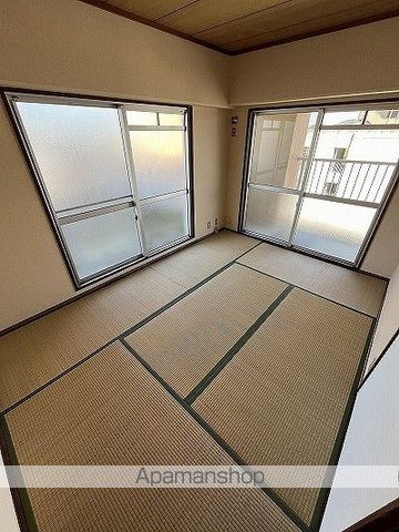 ロイヤルコーポ姫路の内装写真