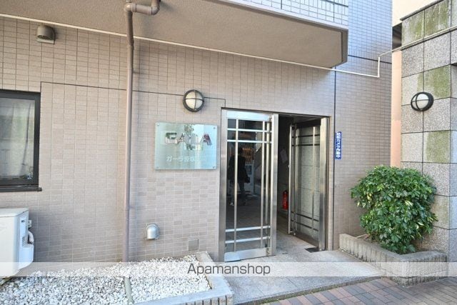 ガーラ笹塚駅前の玄関写真