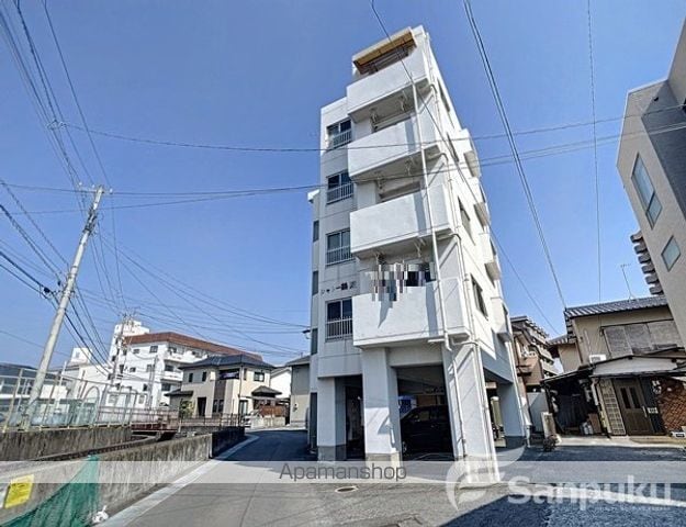 シャトー鶴原の外観写真