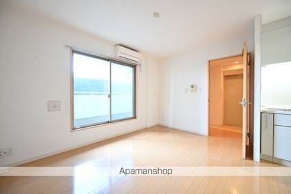 ＡｚａｌｅａＨｏｕｓｅ練馬[2DK/61.74m2]のリビング・居間2