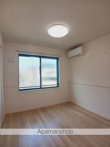 ヒカルサ熊谷肥塚IIの内装写真