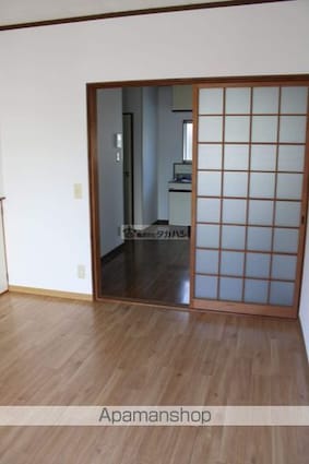 コーポ宮　１号棟[3K/52.99m2]の内装1