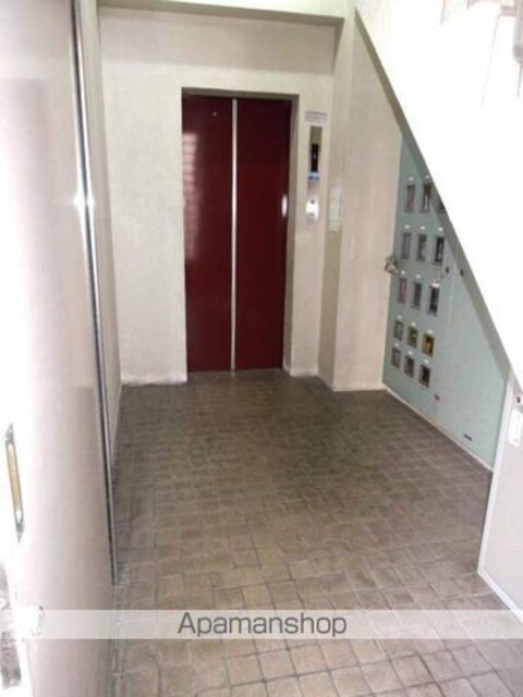 岡山県岡山市北区野田屋町２丁目[2DK/57.06m2]のロビー