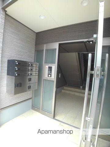 リオン Aの玄関写真