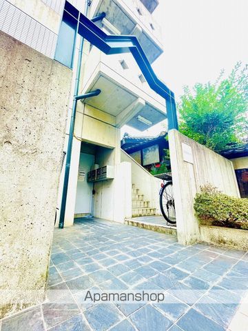 アスクハイツの玄関写真