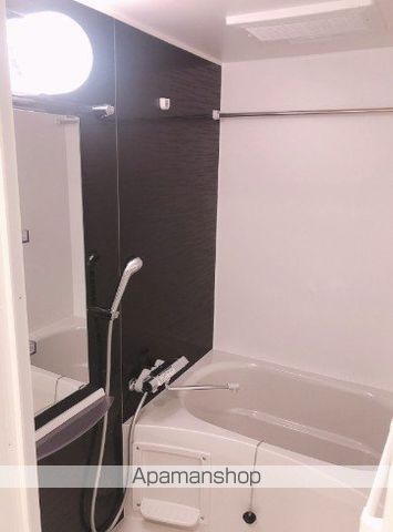 リヴシティ横濱新川町弐番館の内装写真