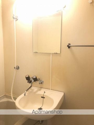 COZONEの内装写真
