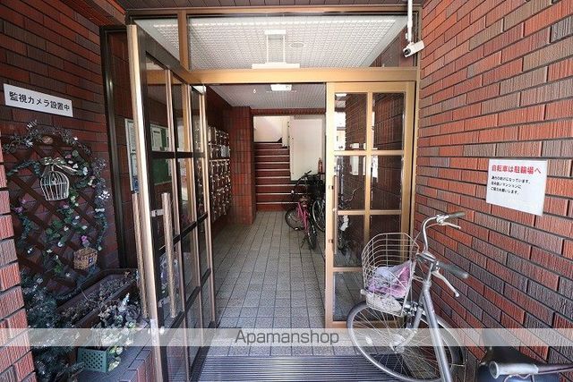 スタープラザ東雲の玄関写真