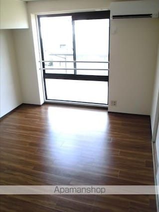 メゾン・ファミール[3LDK/65.44m2]のリビング・居間6