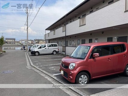 Ｂｏｎｎｅ　ｃｈａｎｃｅ[1LDK/39.42m2]の駐車場3