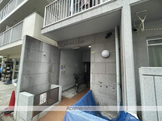 新第一田中興産ビルの玄関写真