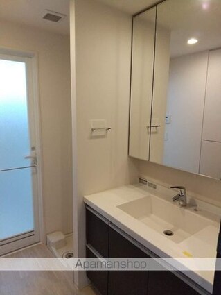 ＢＬＥＳＳ中野弥生町[2LDK/60.27m2]の洗面所