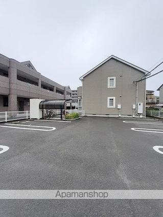エアポートハイツ[2DK/46.06m2]の駐車場
