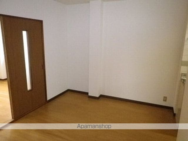 エルディムルナAの内装写真
