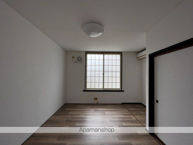 コーポライオンズの内装写真