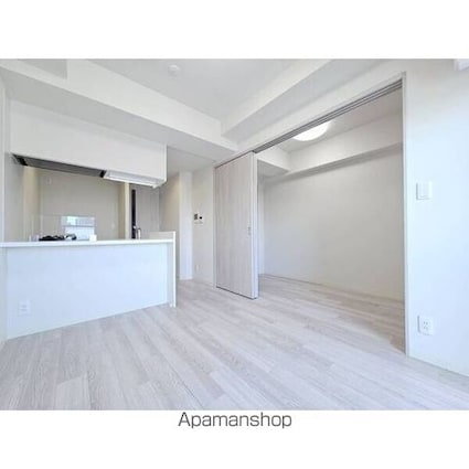 ディアレイシャス名古屋浄心[1LDK/30.34m2]のリビング・居間1