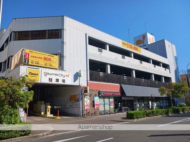 クリスタルコートヴァイオレットの周辺写真