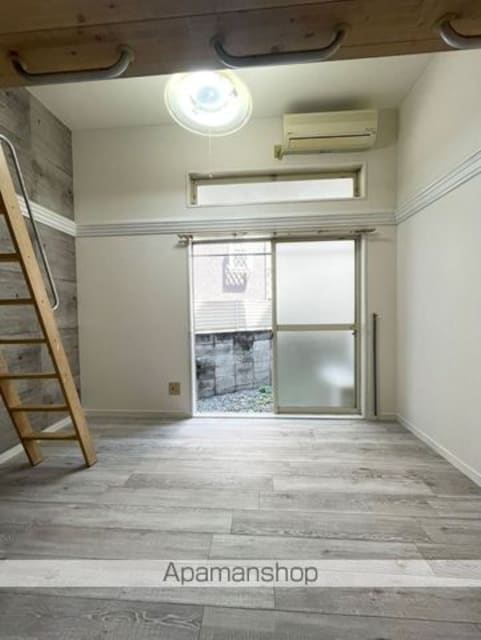 和歌山県和歌山市三沢町１丁目[1K/18m2]の内装2