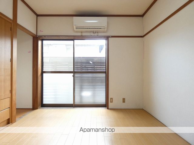 ハイツサンローズの内装写真