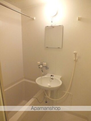 レオパレスＨＡＰＰＹ　ＴＯＷＮ[1K/19.87m2]のバス