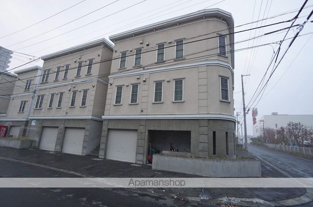 CASA西町グランデA棟の外観写真