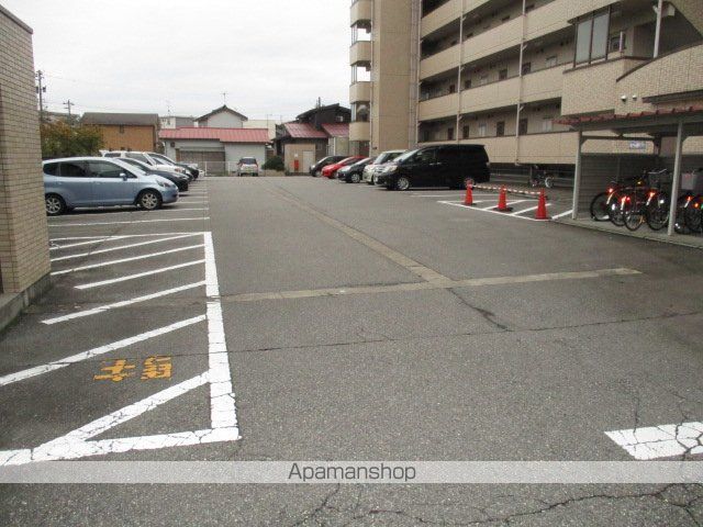 PLAZA磯部の外観写真