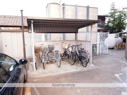 サードニクス・タカハシ[2LDK/58.76m2]の共用部1