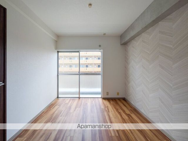 髙石マンションの内装写真