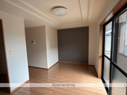 グランディール泰英１号館[1LDK/36m2]の内装1