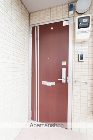 フルラージュの玄関写真