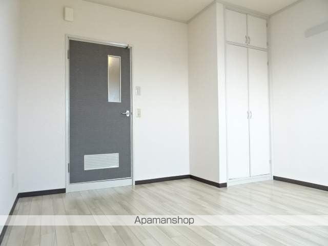 ベルハウス和地山Aの内装写真
