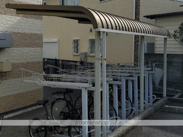 レオパレスソワ メゾンIIIの内装写真