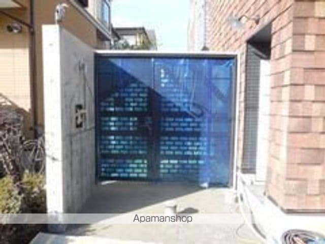 マツバラハウスの玄関写真