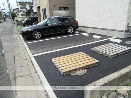 Ａｌｉｃｉａ（アリシア）[1LDK/45.01m2]の駐車場3