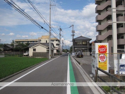 ティアラⅡ[事務所/82.62m2]の周辺1