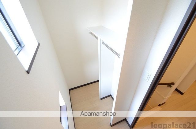 レオネクスト百番館の内装写真