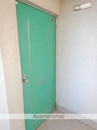 コーポ明[2K/32.3m2]のエントランス2