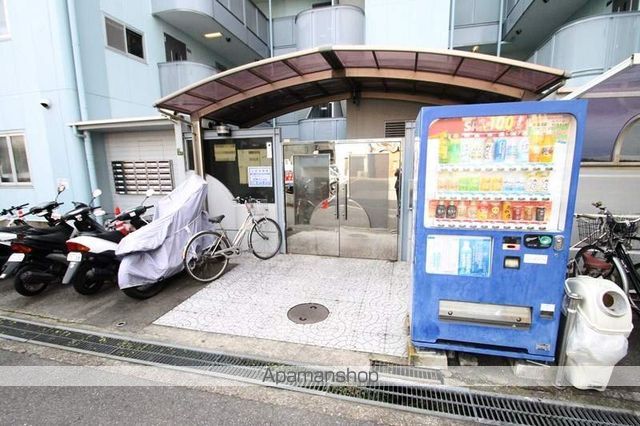 シャトルIIの玄関写真