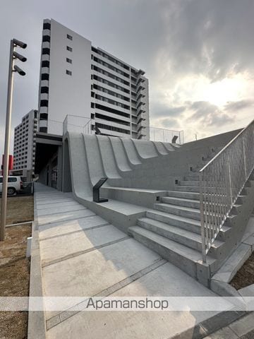 SーRESIDENCE伊都ATTIRANTの玄関写真