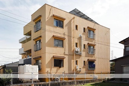 ヴィラ・アンソレイエ寺井町[2LDK/58.24m2]の外観3