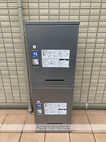 ロベール新和の外観写真
