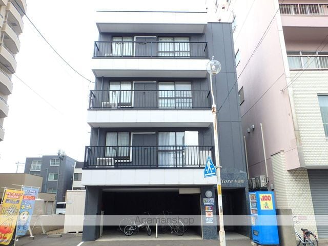 フィオーレ参番館の外観写真
