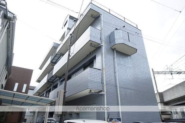 岩井ビルの外観写真