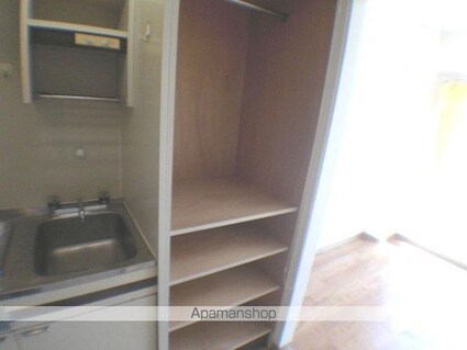 東京都新宿区若葉１丁目[1R/12m2]の収納