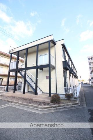 レオパレス操の外観写真